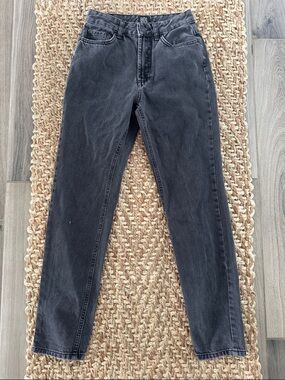 BDG mom high rise faded black jeans size 25